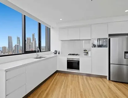 9 Norfolk Avenue, Surfers Paradise, Gold Coast, 3 ห้องนอน, 2 ห้องน้ำ, Unit