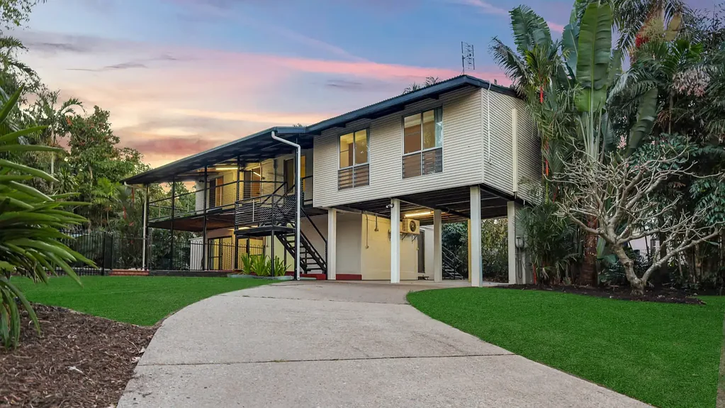 Leanyer 4غرفة نوم Fabulous family home or high-end Airbnb