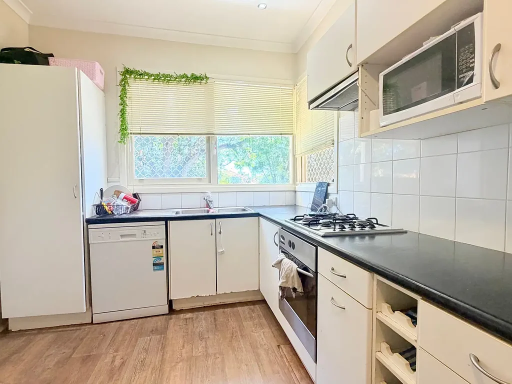 Rangeway 3房  Affordable Opportuity in a Convient Location
