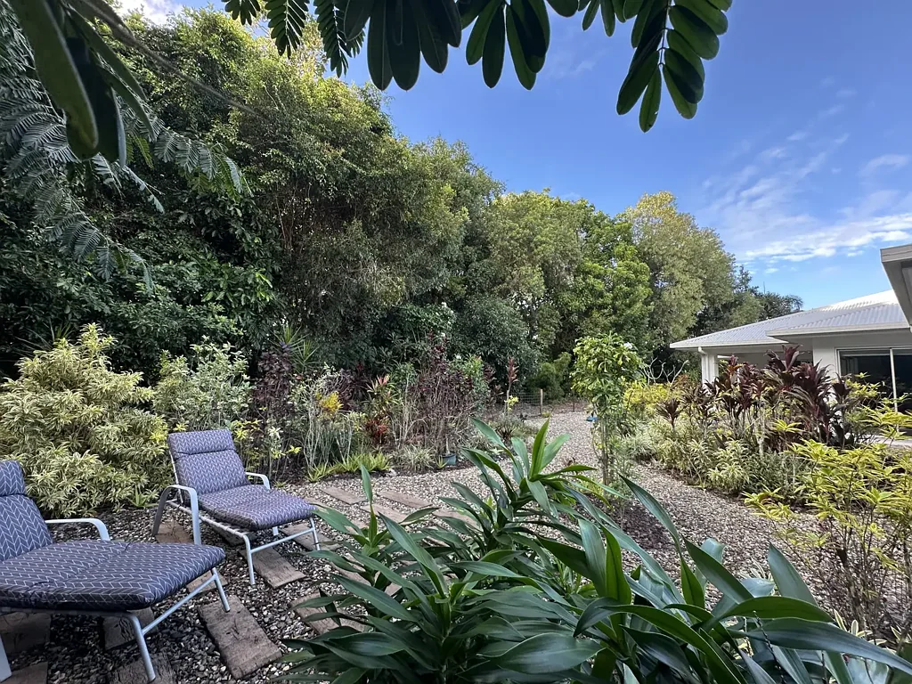 8 Midshipman St, South Mission Beach, QLD 4852