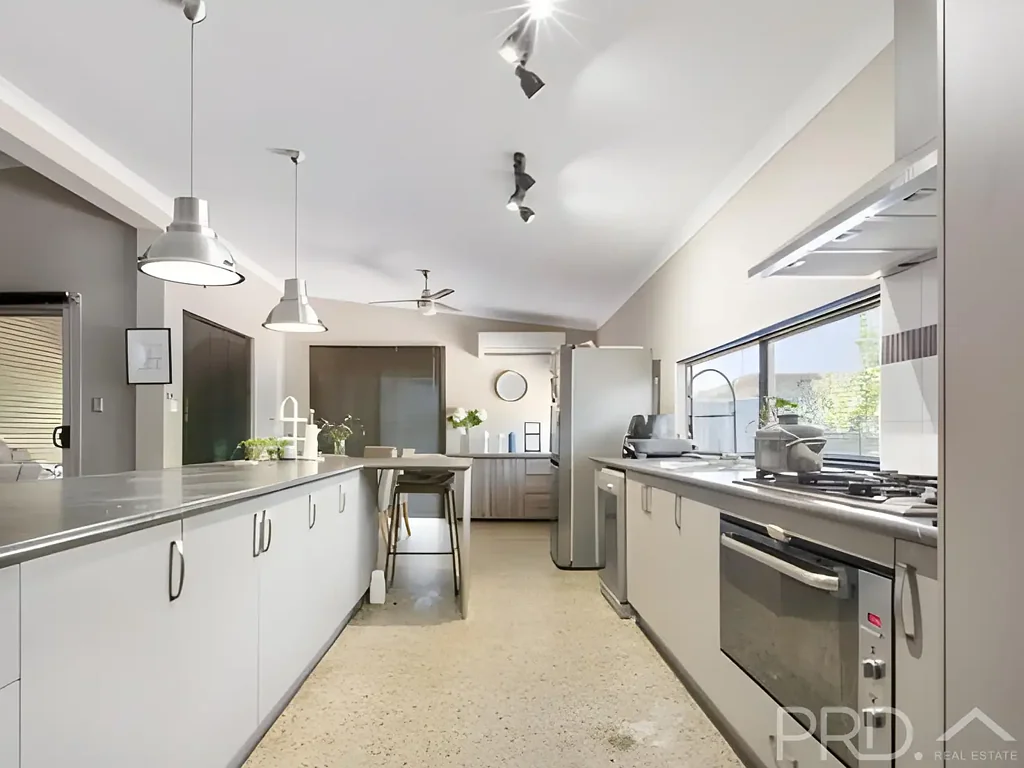 22 Rothschild Loop, Baynton, WA 6714