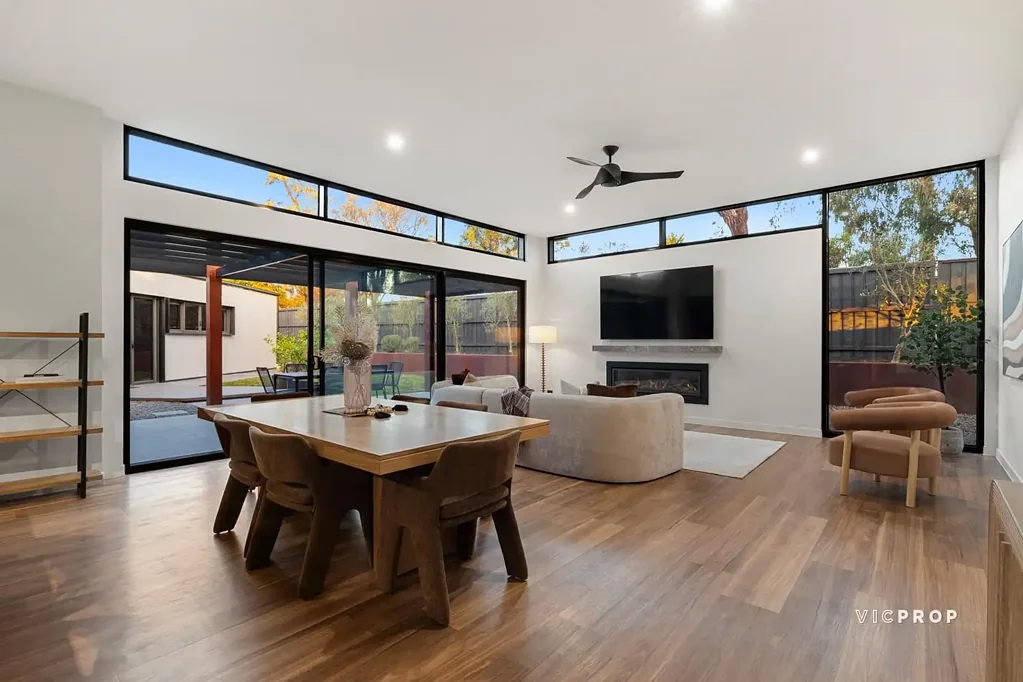 Rowville 5Moenga A Bespoke Residence of Exceptional Scale