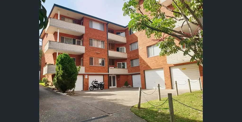 Spacious 2-Bedroom Unit with Balcony