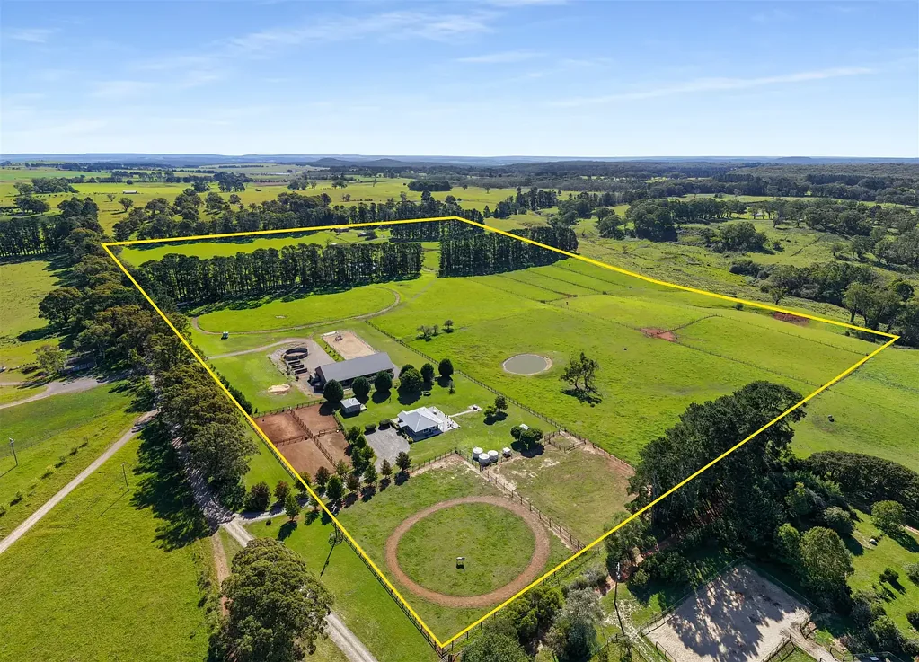 Tallong 3房  "Weipa Lodge" - Unrivalled Equestrian Excellence