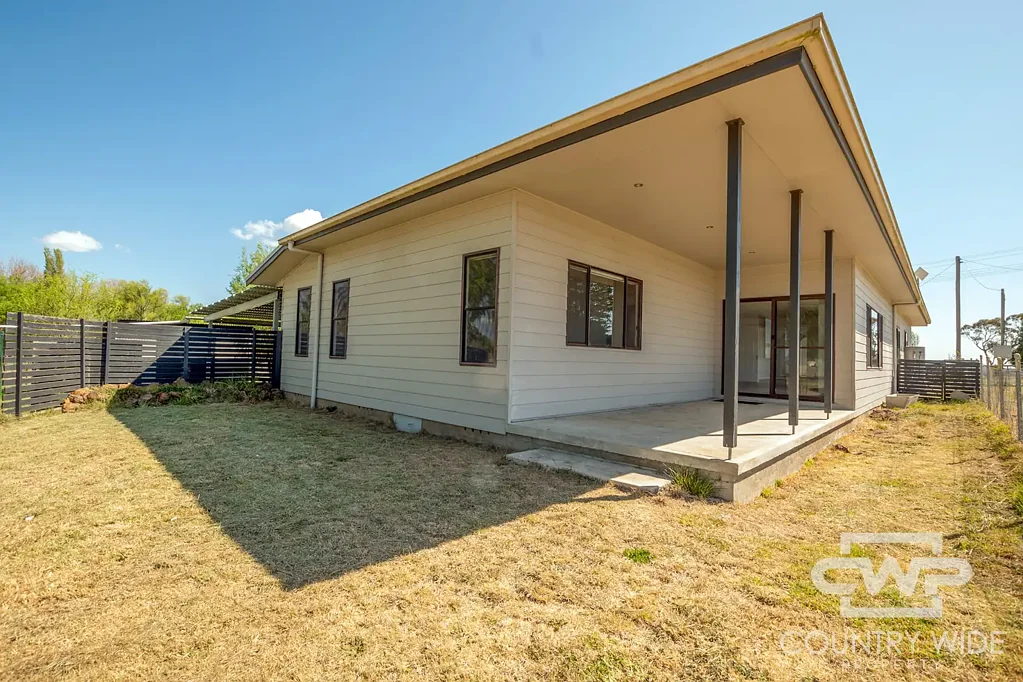 Guyra 4 Bedroom Location Location Location