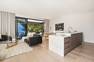 120 Adelma Road, Dalkeith, WA 6009, 3 slaapkamers, 2 badkamers, Townhouse