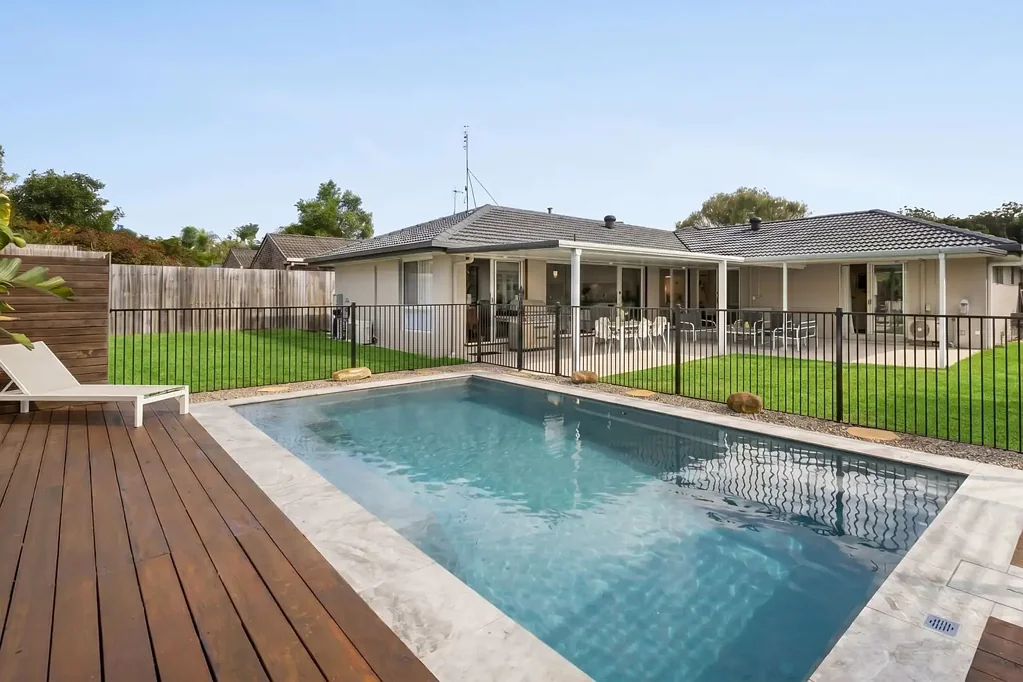 Buderim 4ห้องนอน Walk to Everything & Entertain in Style - Your Private Coastal Sanctuary