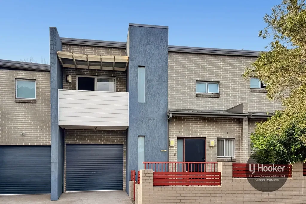 Guildford 2Habitaciones Modern Street Facing Townhouse