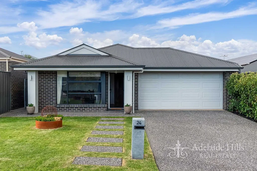 24 Rosewater Circuit, Mount Barker, SA 5251