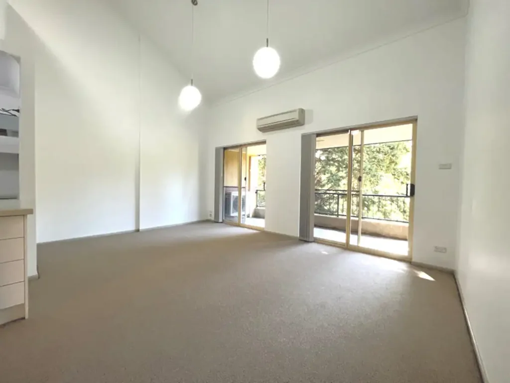 Beautifully Located!