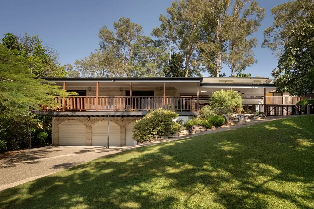 58 Barnett Road, Bardon, QLD 4065