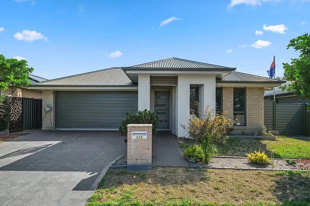 111 Seaside Boulevard, Fern Bay, NSW 2295