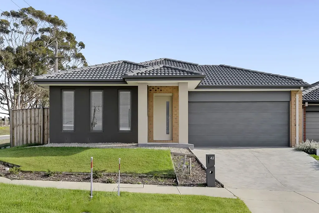 Charlemont 4 Bedroom Easy Care Living with Reserve Views