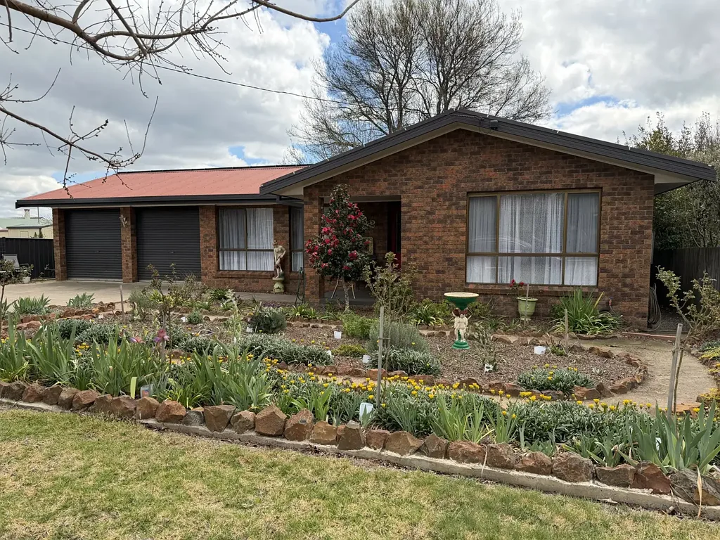 Glen Innes 4બેડરૂમ HEAVEN ON HILTON
