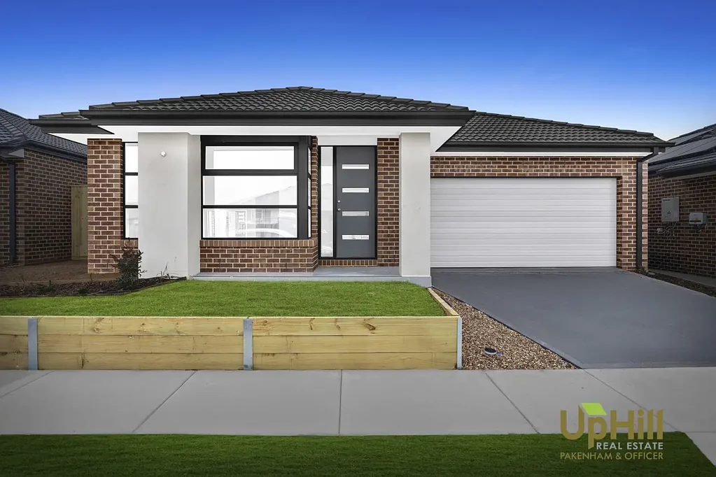 Premium Brand-New 4-Bedroom House in Officer