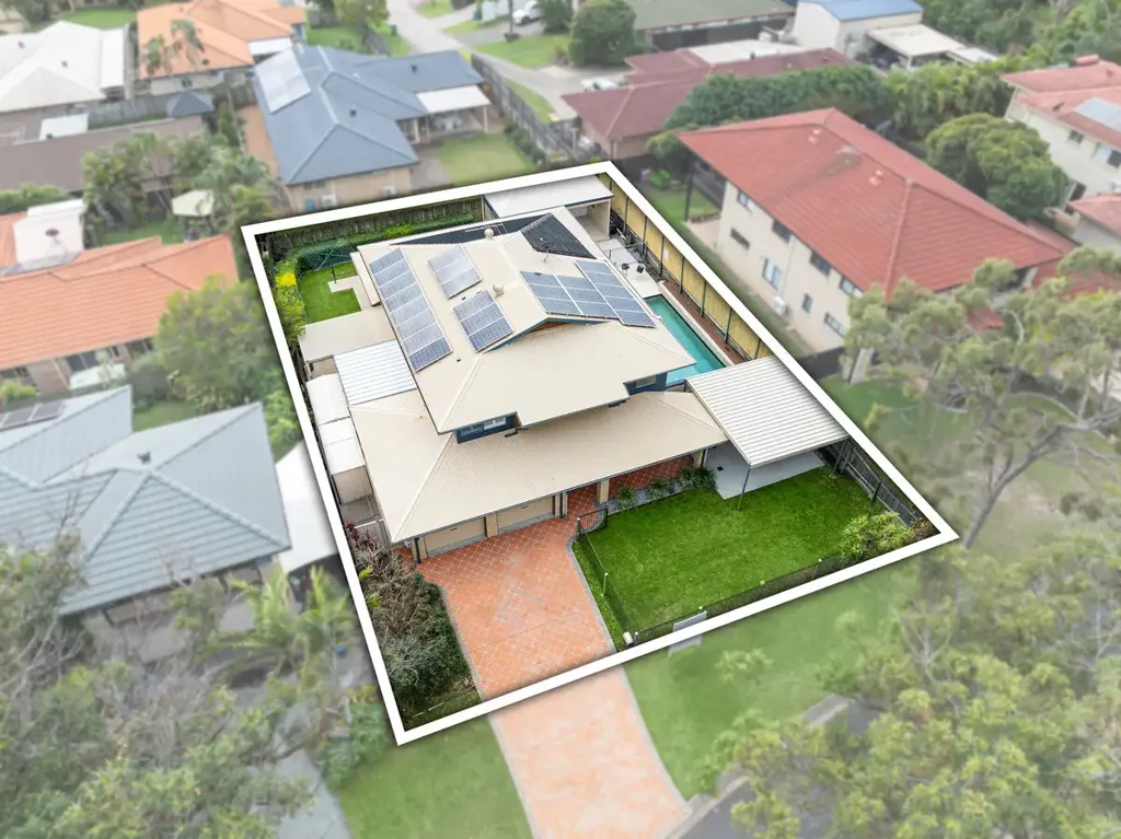 Birkdale 4غرفة نوم Spacious Family Living with Pool, Multiple Living Areas