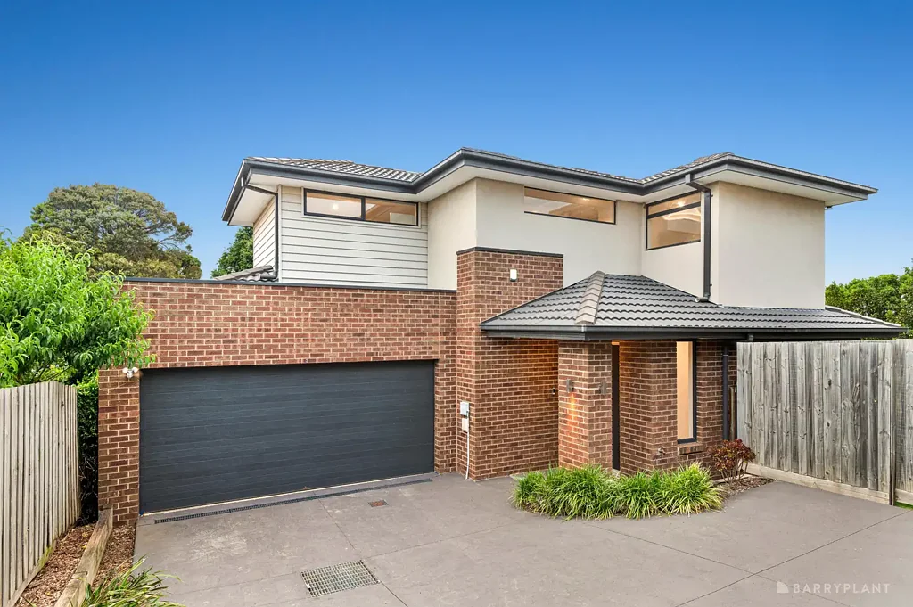 3/8 Ruda Street, Doncaster, VIC 3108