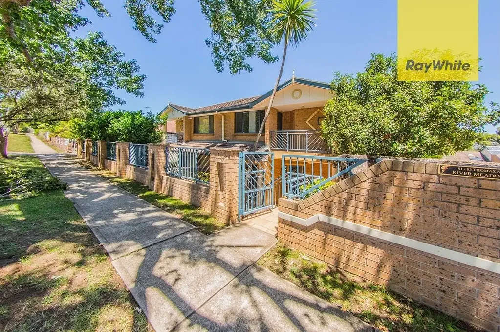 Modern 3 bedroom townhouse