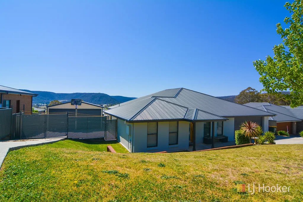 Lithgow 4chambre Superb Hillcrest Executive