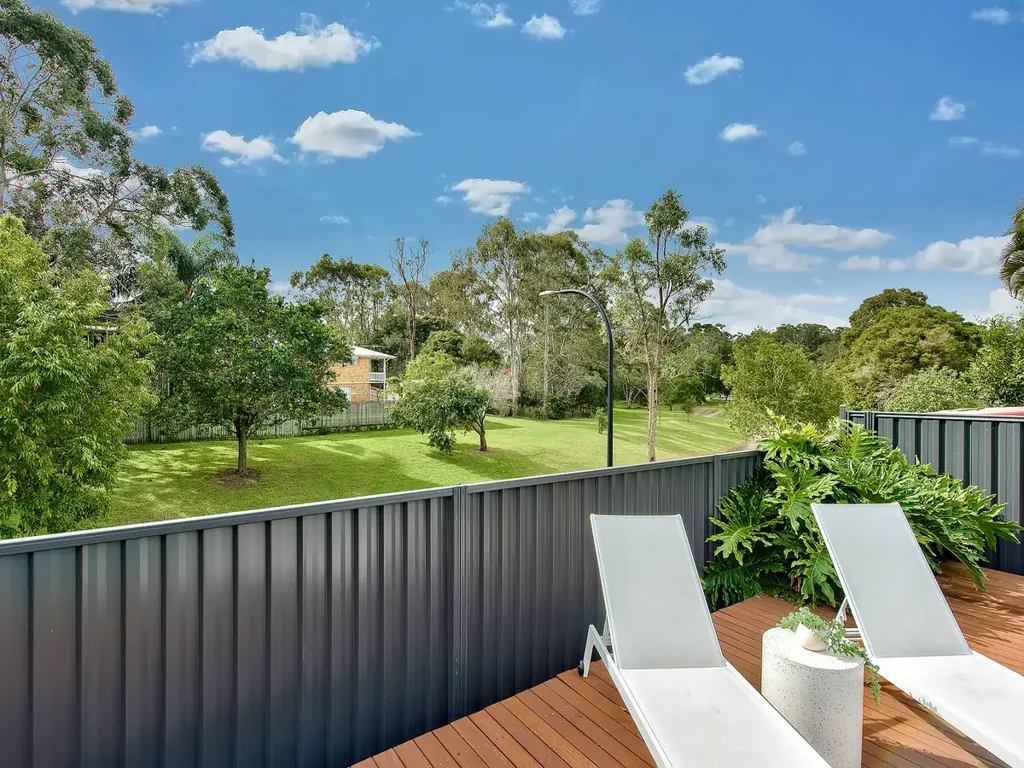Stafford Heights 4ห้องนอน PEACEFUL, PRIVATE AND PERFECT !!