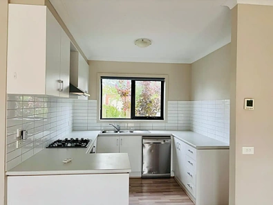 8 Mavi Avenue, Melton, VIC 3337, 3房, 2浴, House