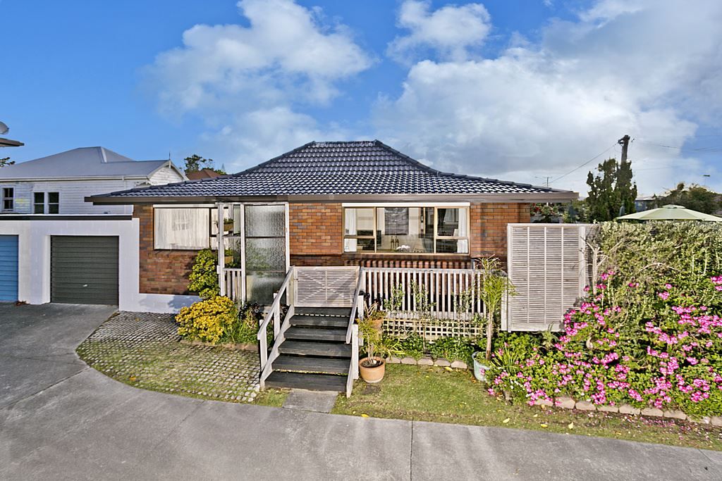 Residential  Mixed Housing Suburban Zone