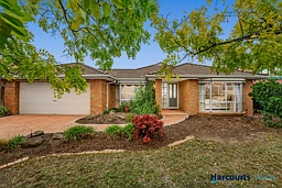 75 Hassett Crescent, Keilor East