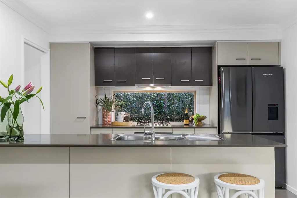 11 Sanctuary Place, Upper Kedron, QLD 4055