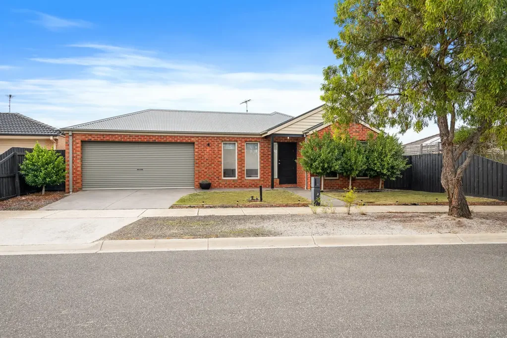 Bannockburn 3chambre Calling First Home Buyers, Down Sizers and Investors - 430m2