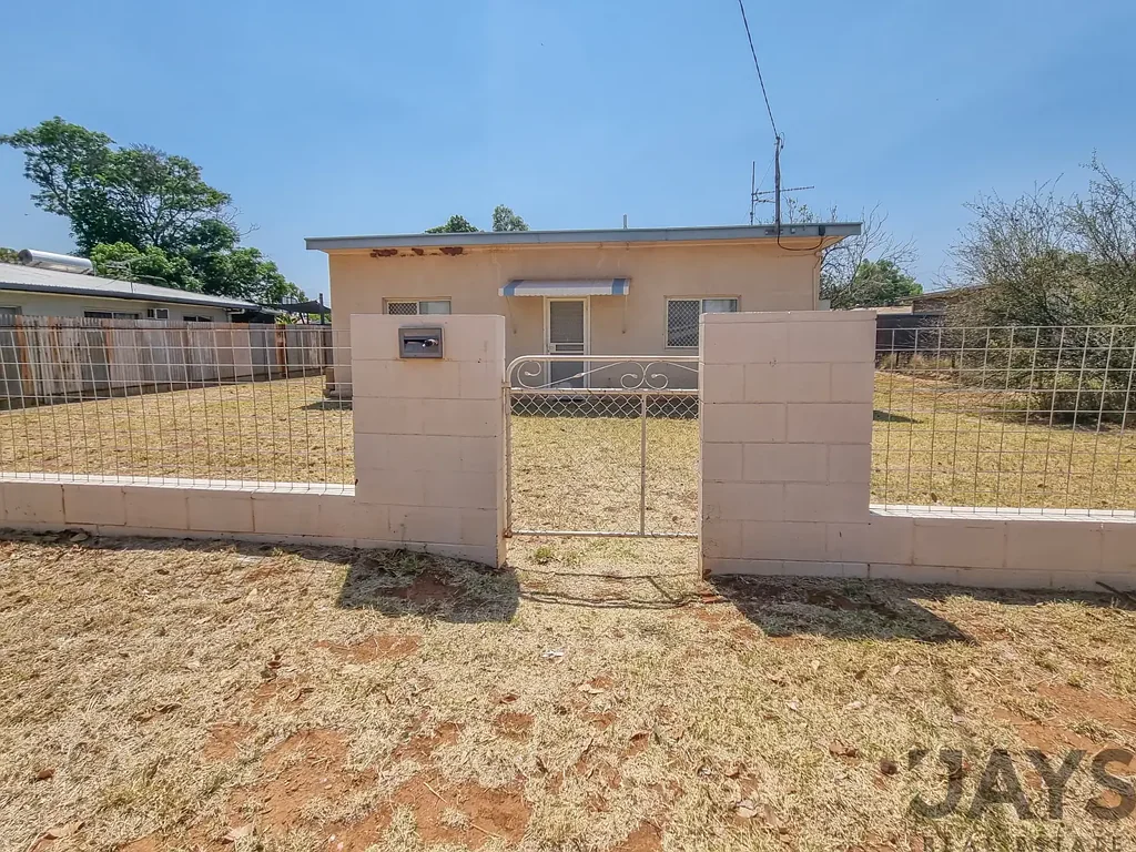 22 Bernborough Street, Mount Isa