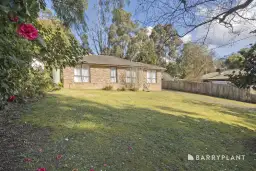 17 Joffre Parade, Cockatoo