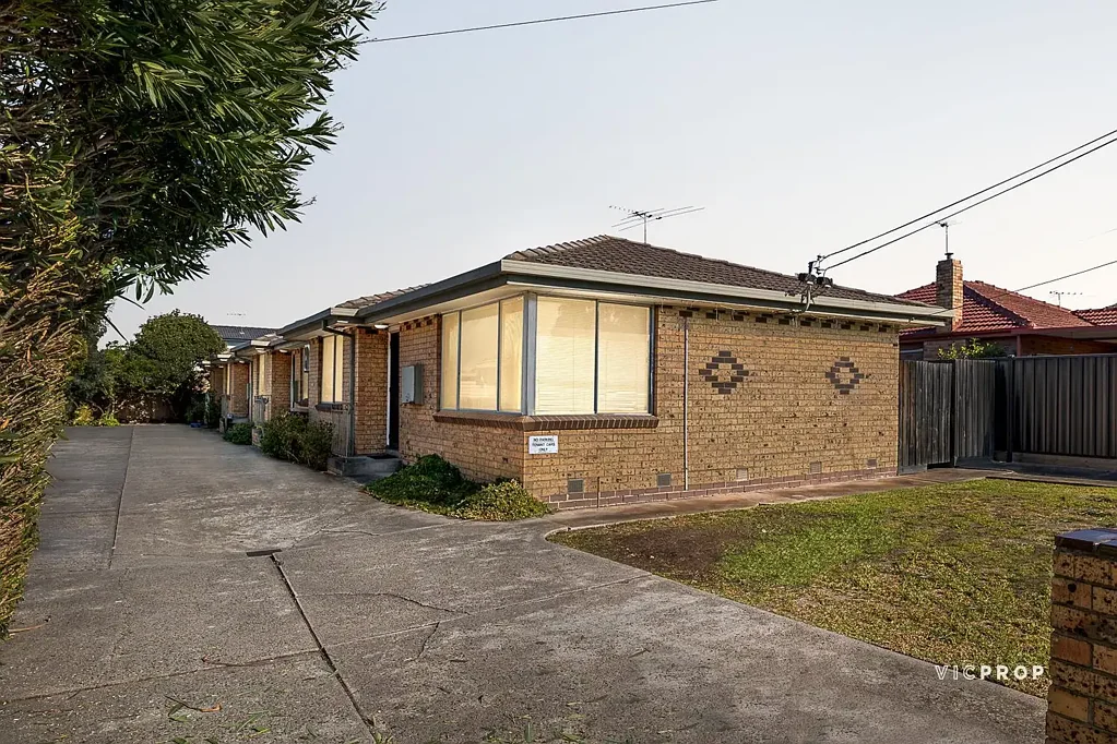 Kingsbury 8ਬੈੱਡਰੂਮ Rare Investment Opportunity With Strong Returns