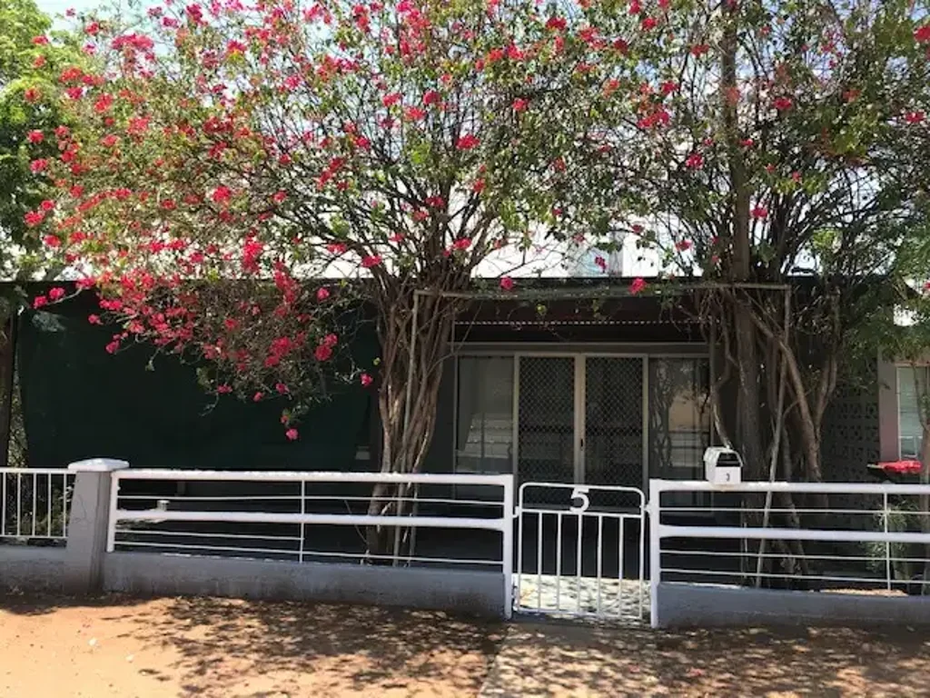 Spacious Two Bedroom Unit