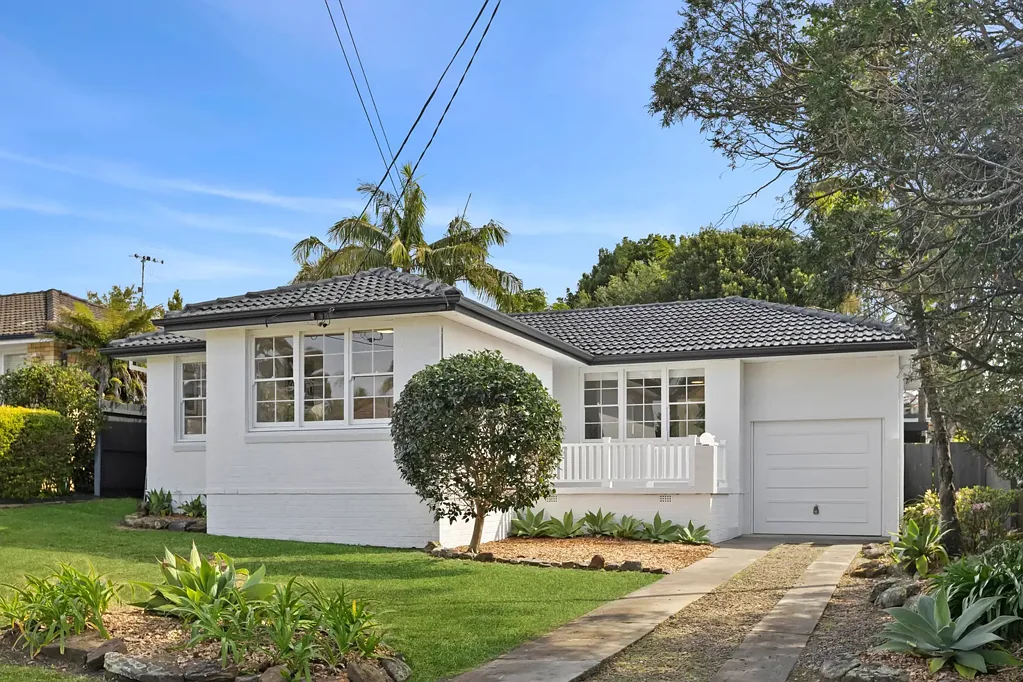 Narraweena 3ਬੈੱਡਰੂਮ Freshly revived with endearing cottage appeal
