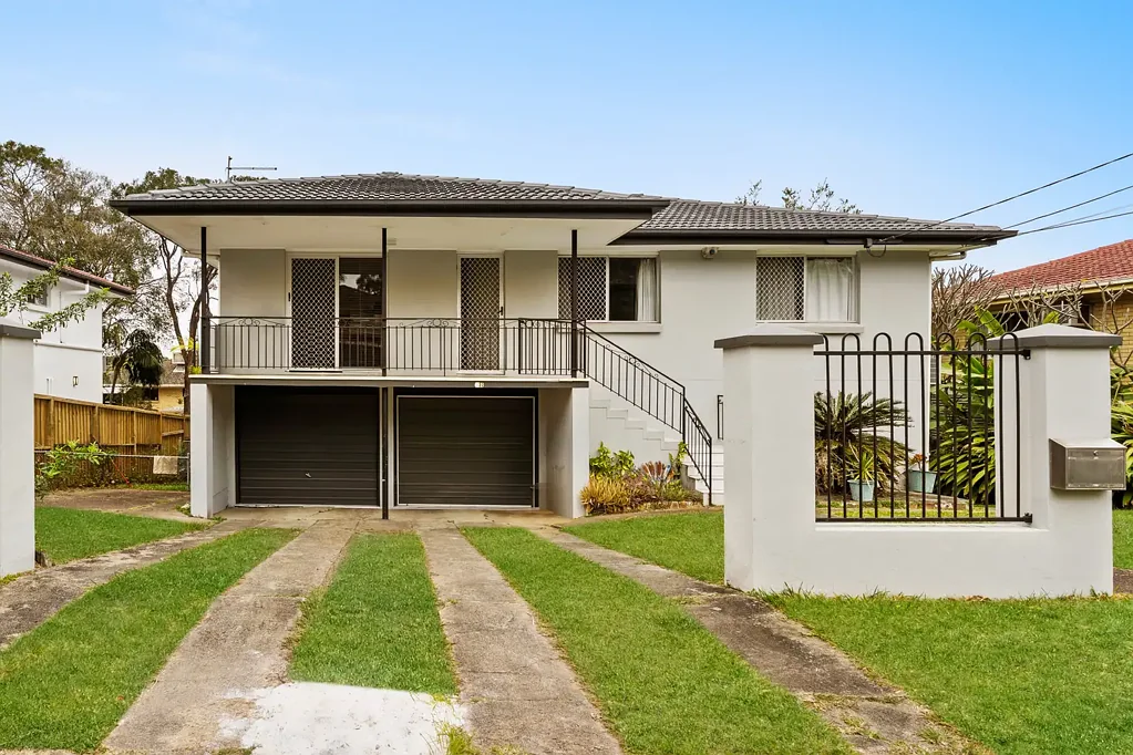 Mansfield 3Kwarto Elevated Family Living in Mansfield's Most Sought-After Pocket