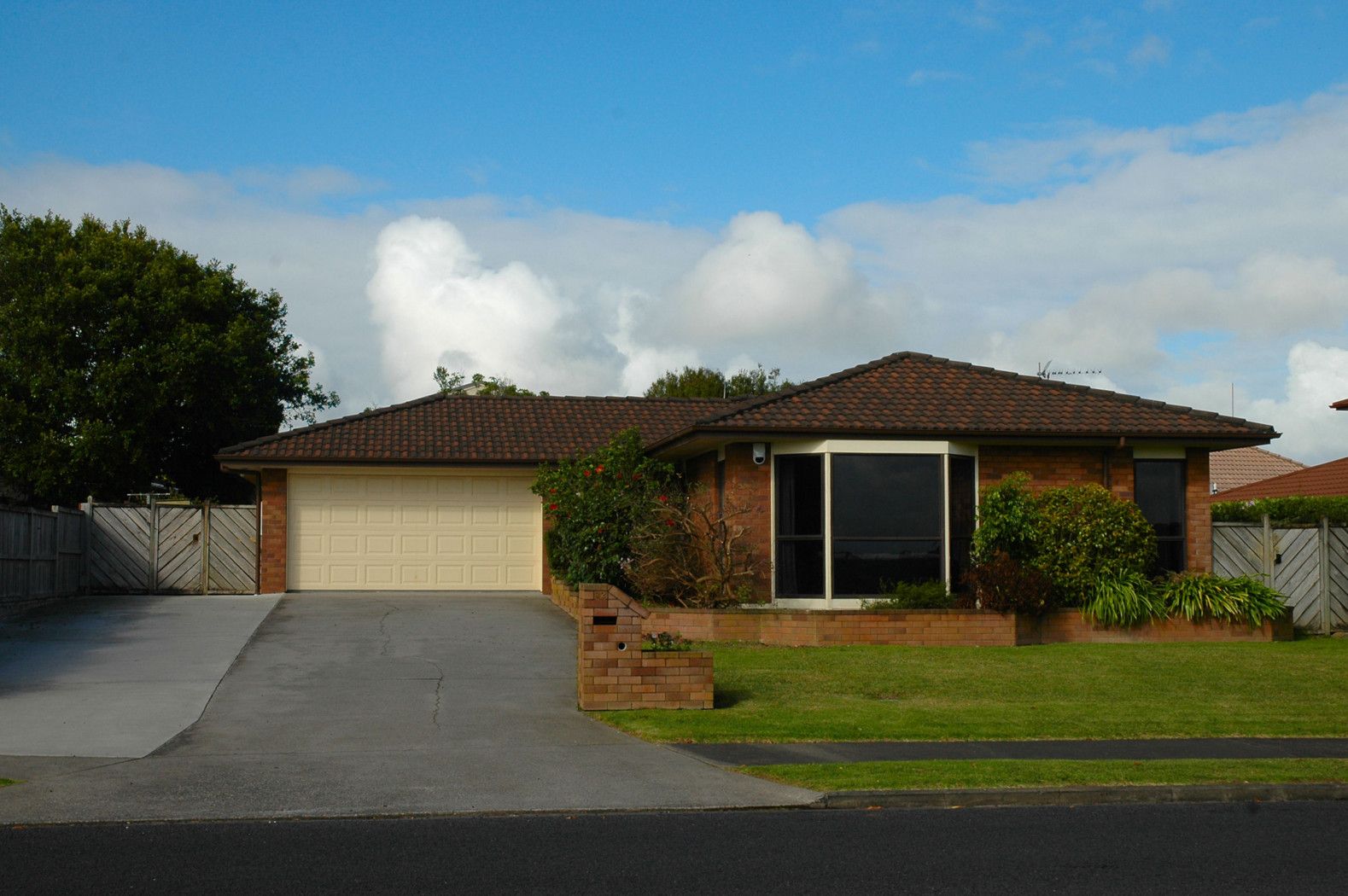 Residential  Mixed Housing Suburban Zone