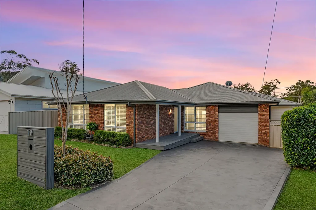 19 Karloo Road, Umina Beach, NSW 2257