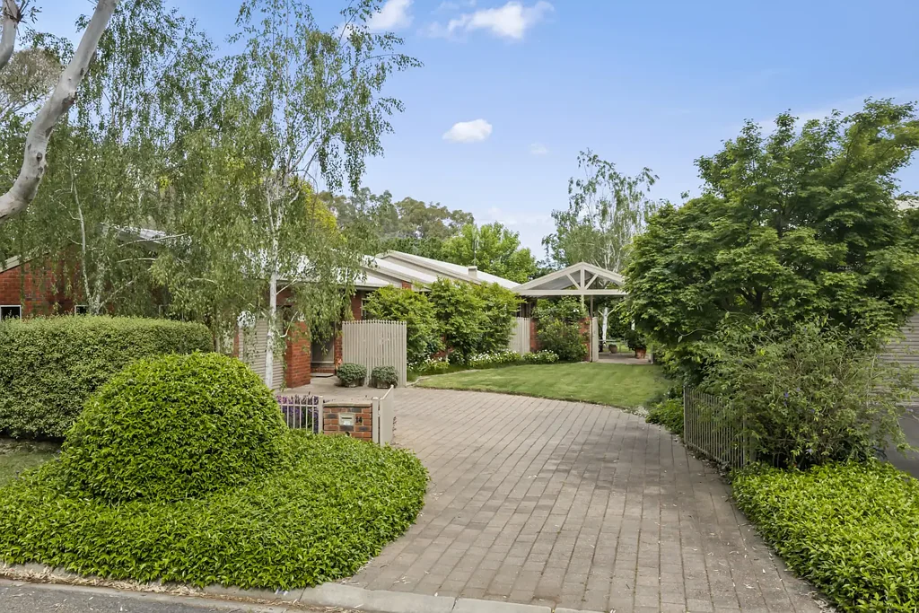 Benalla 3房  Lifestyle, Location & Stunning Garden Surrounds