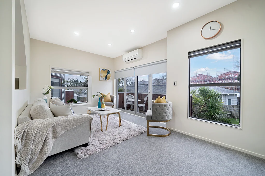 76N Edmonton Road, Henderson, Waitakere City, Auckland