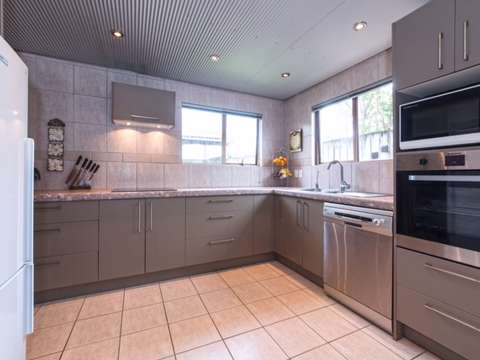 Modern 4 Bedroom Home