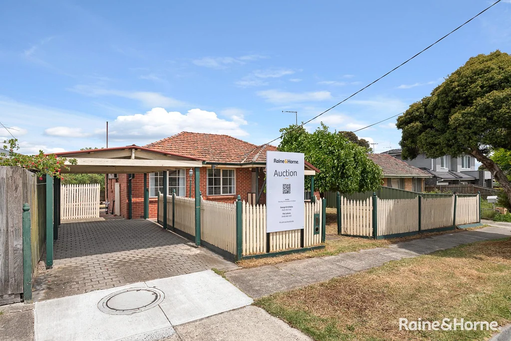 17 Sunset Boulevard, Jacana, VIC 3047