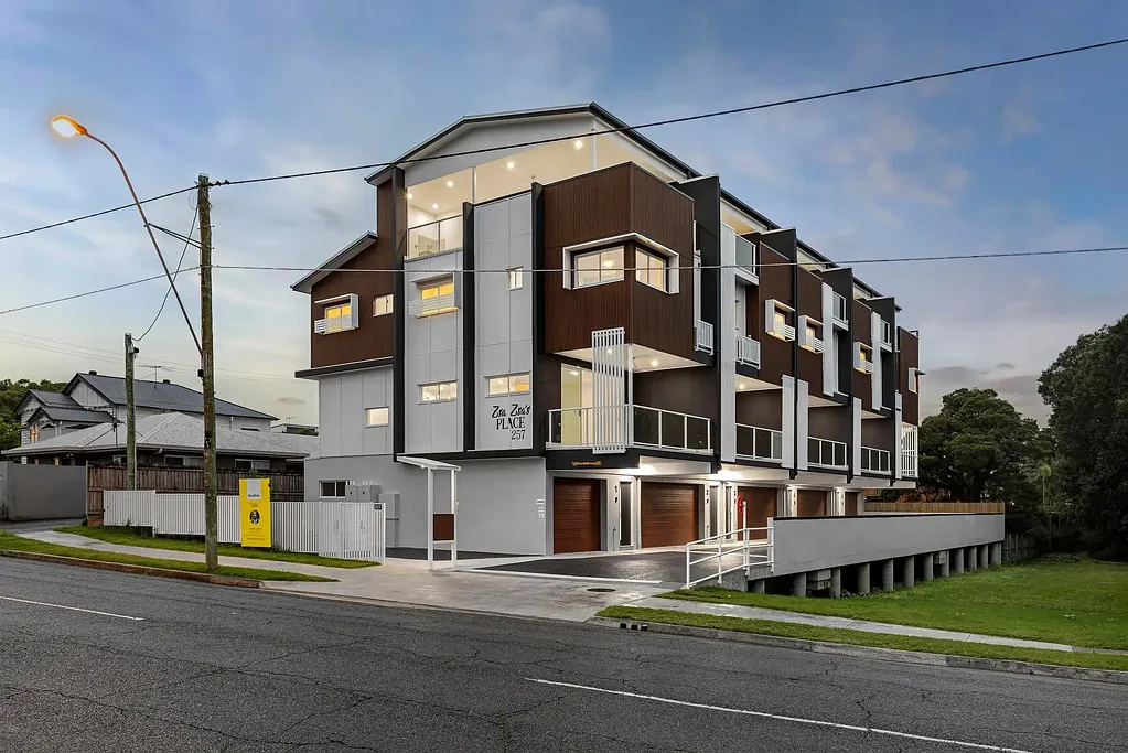 Northgate 4 Bedroom Architecturally Designed Unparalleled Luxury