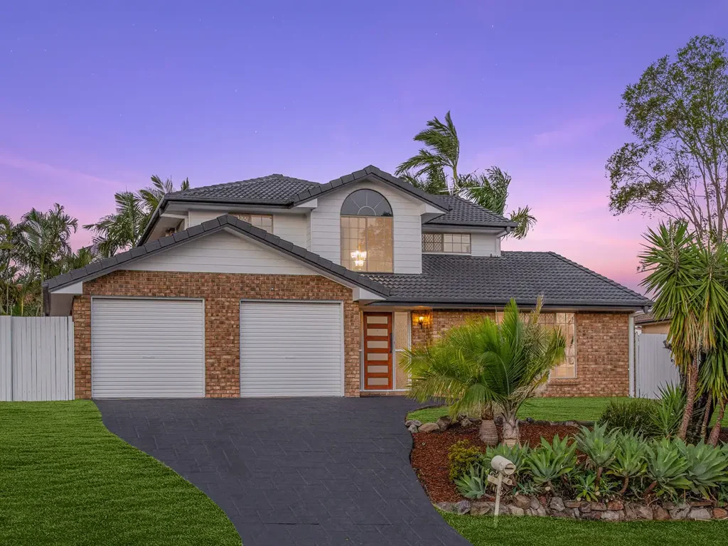 Sinnamon Park 4غرفة نوم Spacious, Private and Fully Renovated—Perfect for Family Living