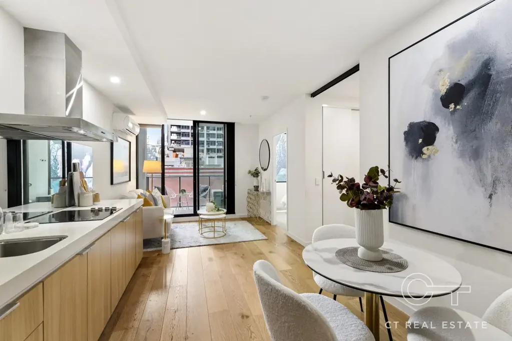Melbourne 2ਬੈੱਡਰੂਮ Stylish City Living at an Unbeatable Price – Spacious Modern Apartment with Resort-Style Facilities