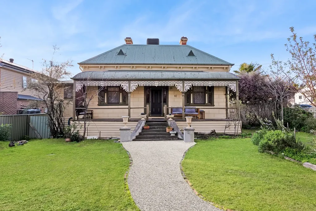 West Bendigo 4ਬੈੱਡਰੂਮ A Classic Gem in the Heart of Bendigo