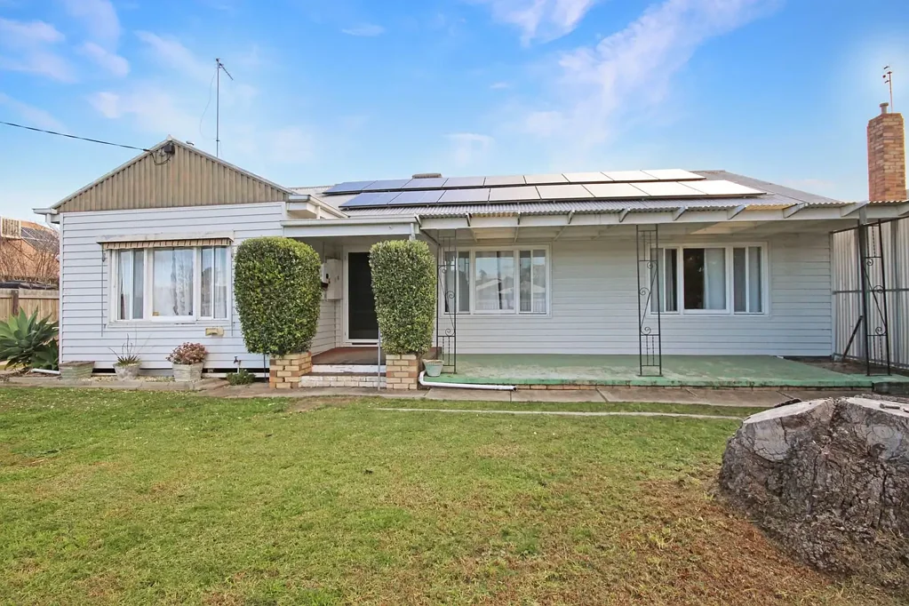 15 Kalkee Road, Horsham, VIC 3400