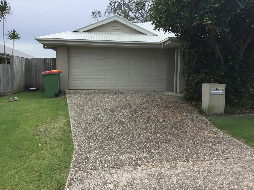 19 Milbrook Crescent, Pimpama, QLD 4209
