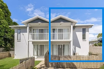 Railway Estate 2 Bedroom LOW-MAINTENANCE TOWNHOUSE WITH PRIVATE COURTYARD