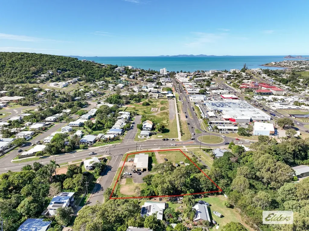 Yeppoon 2ਬੈੱਡਰੂਮ Rare just over 1 Acre Opportunity with Established Business Presence – Prime Yeppoon Location