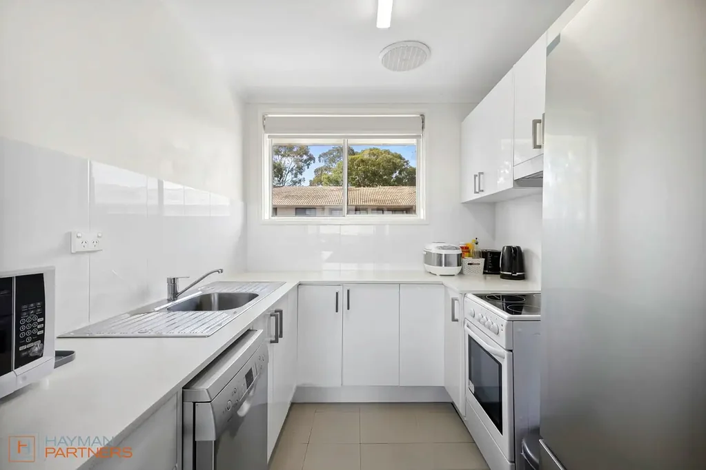 6/102 Henderson Road, Crestwood, NSW 2620